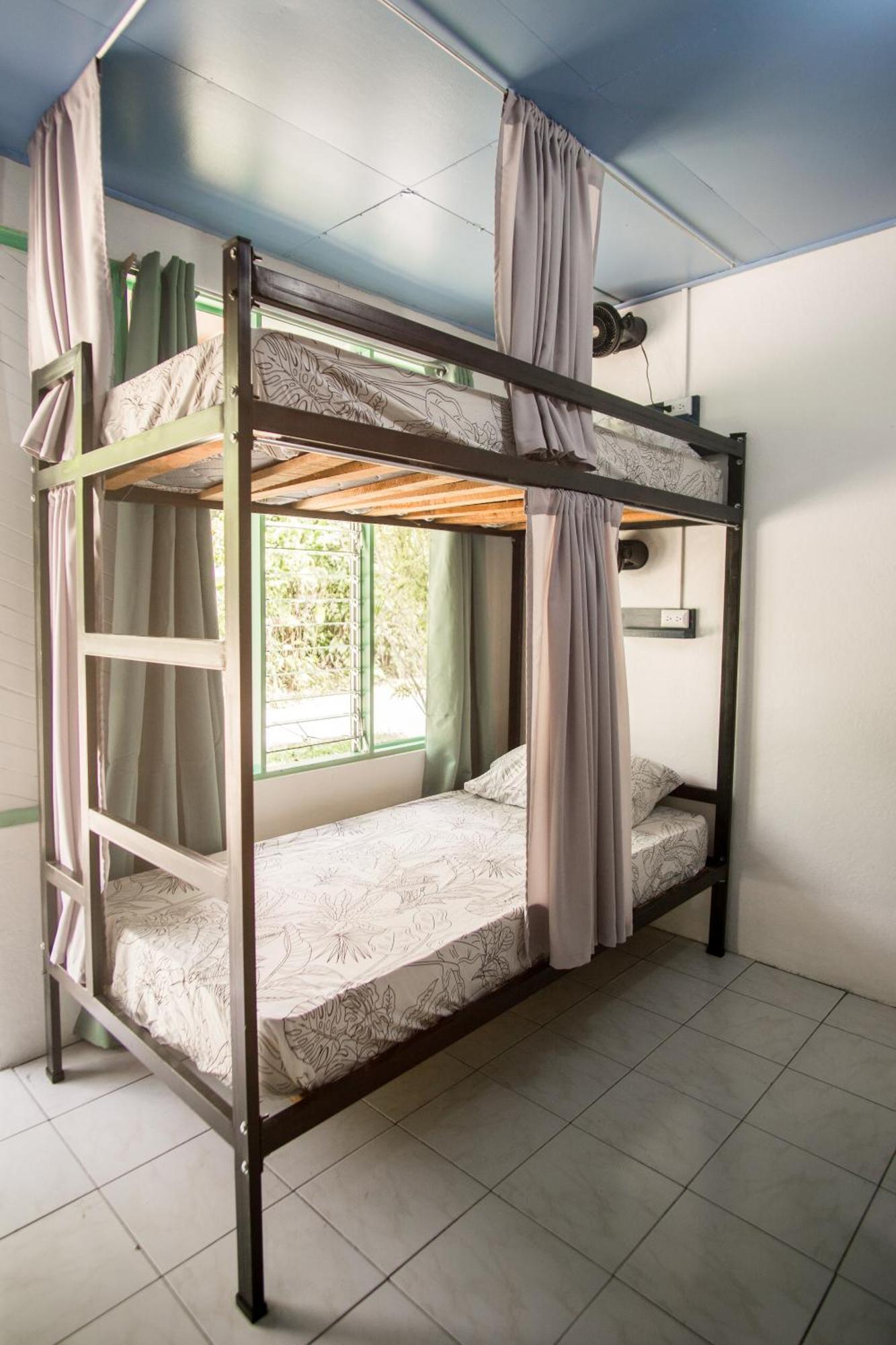 Pura Vibra Hostel La Fortuna Exteriör bild